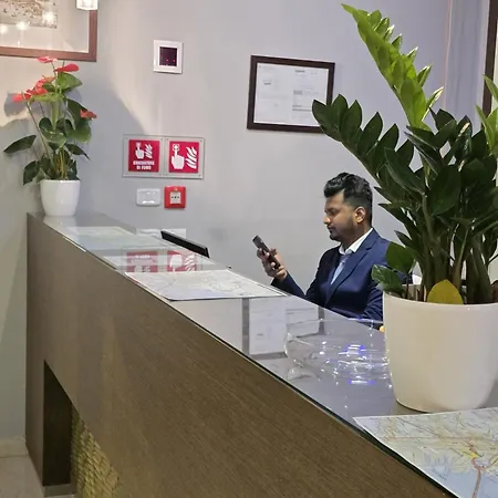 Hotel Marco Polo Airport