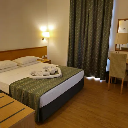 Marco Polo Airport Hotel