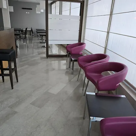 Marco Polo Airport Hotel