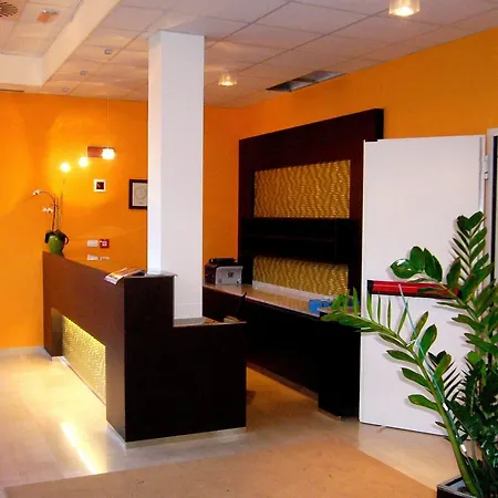 Marco Polo Airport Hotel