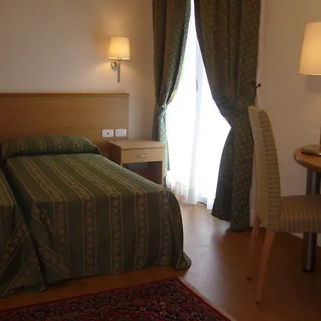 Marco Polo Hotel